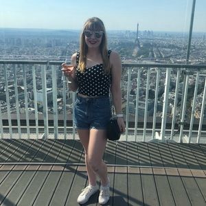 Meet your Posher, Alexandra